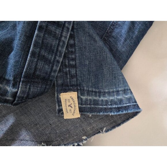 American Eagle Outfitters Boyfriend Fit Button Front Denim Shirt Size Small NWT - Picture 7 of 16
